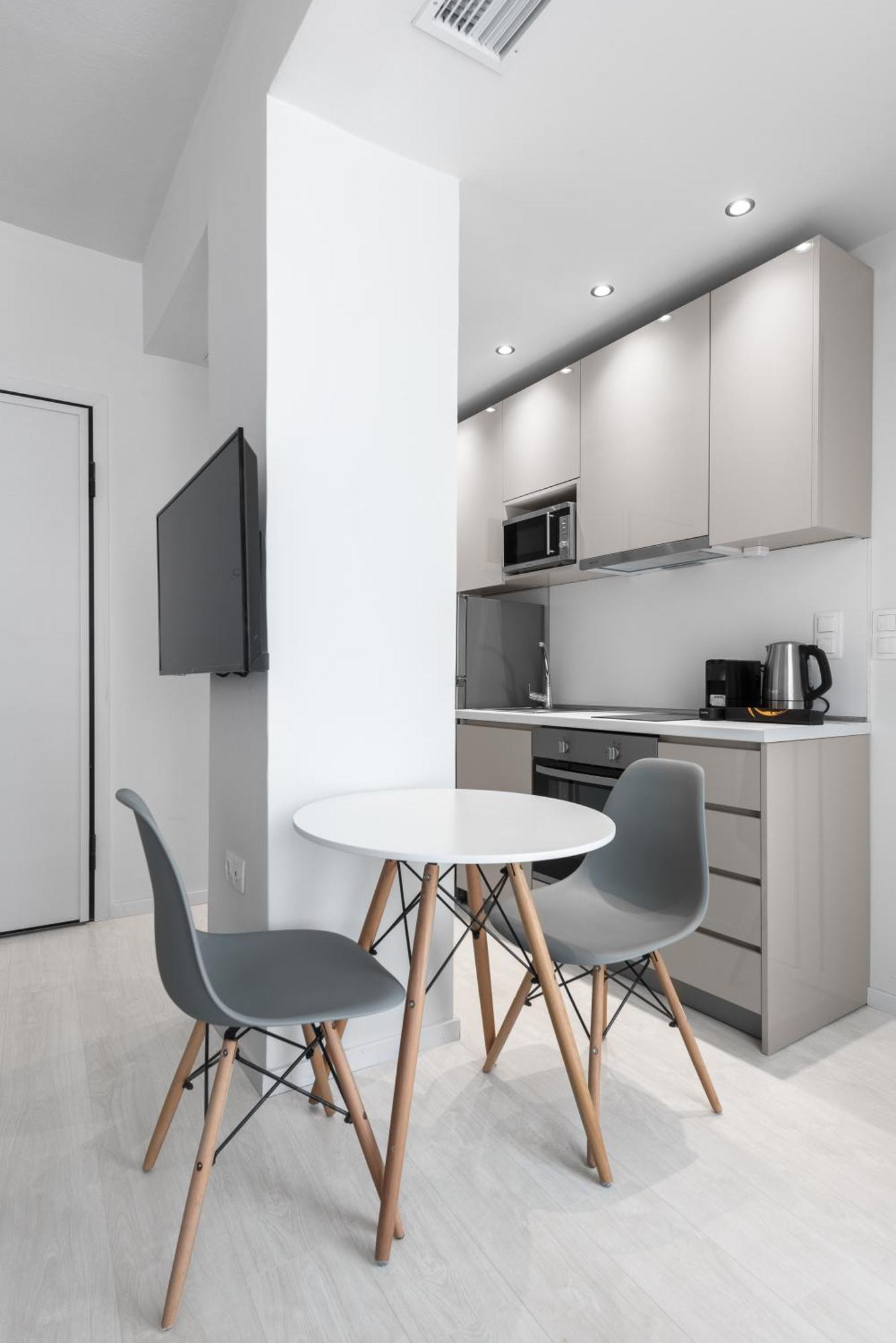 Denizen Boutique Apartments, Nilie Hospitality Mgmt Salonic Exterior foto